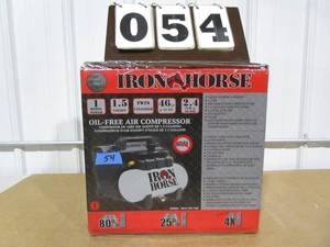 lot 54 image: Iron Horse 1.5 Gallon Air Compressor