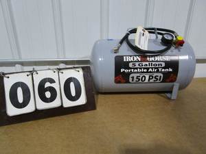 lot 60 image: Iron Horse 5 Gallon Portable Air Tank
