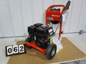 lot 62 image: Husqvarna 3600 PSI Pressure Washer