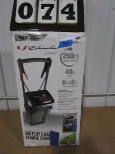 lot 74 image: Schumacher Battery Charger