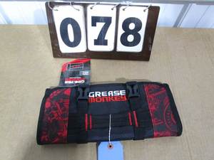 lot 78 image: Grease Monkey Tool Roll Tool Bag