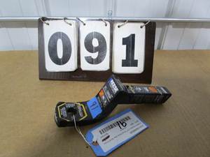 lot 91 image: Reese 2.5 Drop Bar Receiver