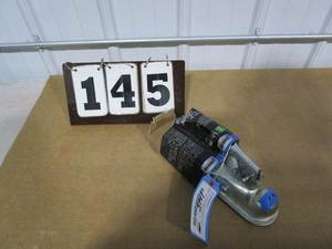 lot 145 image: Reese Trailer Coupler - Dual Fit