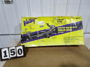 lot 150 image: Valley Industries Universal Trailer Hitch