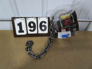 lot 196 image: Wood Tuff Tow Towing Chain