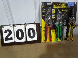 lot 200 image: Stanley Fatmax Aviation Snips Set