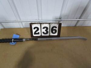 lot 236 image: Pro-Grade 36 Jumbo Pry Bar