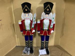 lot 316 image: LOT OF 2 Costway 5 FT Lighted Nutcracker Soldiers Outdoor Christmas Decoration wGlitter Sword
