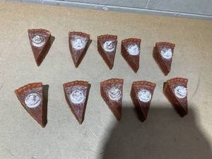 lot 230 image: LOT OF 10 THRESHOLD UNSCENTED Pumpkin Pie Slice Wax Figural Candle