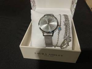 lot 97 image: Laura Ashley Womens Watch set Silver 5pc