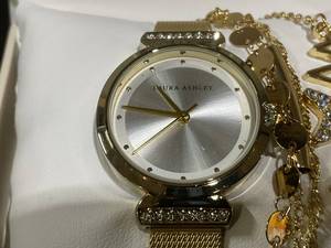 lot 99 image: Laura Ashley Womens Watch set Gold 5pc