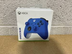 lot 155 image: Microsoft - Xbox Wireless Controller for Xbox Series X, Xbox Series S, Xbox One, PCs, and Cloud-Enabled Devices - Shock Blue