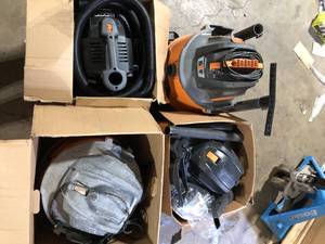 lot 11 image: Lot of Assorted Salvage  Ridgid tools various models need repair Customer Returns See Pictures