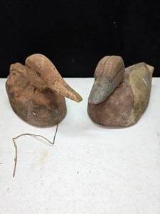 lot 54 image: Two vintage duck decoys