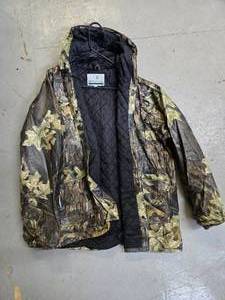 lot 57 image: Camo Rain Jacket SIze large
