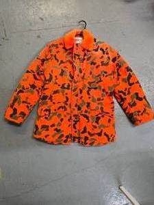 lot 58 image: Warm Orange camo coat, fur collar MEDIUM