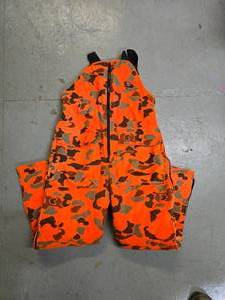 lot 60 image: Size SMALL overalls VERY warm
