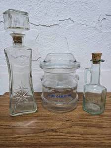lot 59 image: Land O Lakes covered jar, Decanters