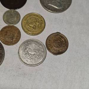 lot 68 image: 1962 Franklin Halfs, 50c, and Assortment of Spanish Coins