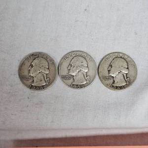 lot 76 image: Washington Silver,25c,(3)