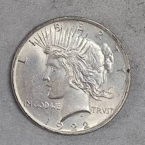 lot 83 image: 1922 Peace $1 XF Condition
