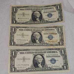 lot 32 image: (3) 1957 Silver Certificates
