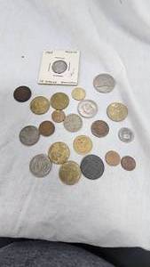 lot 14 image: Assortment of World Foreign Coins