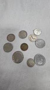 lot 16 image: (10) Assortment of Italian Coinage