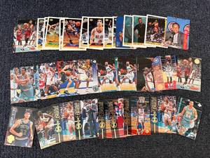 lot 21 image: Misc Lot Of Basketball Cards
