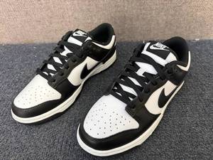 lot 43 image: Nike Dunk Lows - Womens 8.5 Mens 7