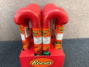 lot 168 image: 12 Packs Of ReeseS Miniature Canes