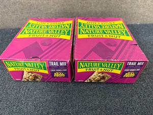 lot 178 image: 2 Boxes Of Nature Valley Fruit & Nut Bars
