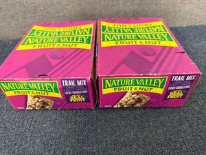 lot 179 image: 2 Boxes Of Nature Valley Fruit & Nut Bars