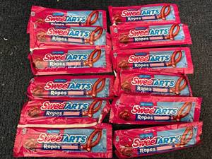 lot 189 image: 12 Packs Of Sweet Tart Ropes