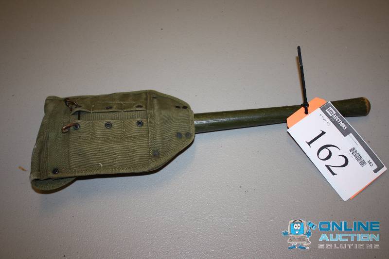 lot 162 image: Military Shovel wCanvas Blade Case.