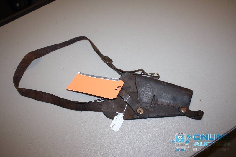 lot 141 image: U.S. Military Shoulder Gun Holster 1911 ACP.