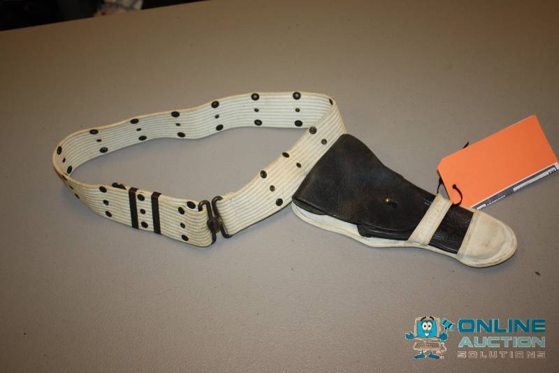 lot 138 image: Gun Holster wBelt Leather.