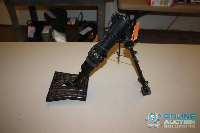 lot 17 image: French Model 37 Light Infantry Mortar.