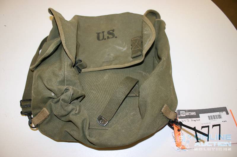 lot 177 image: WWII Knap Sack Green Canvas.