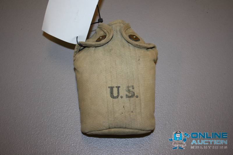 lot 7 image: U.S. Military Canteen U.S. L.F.C. 1918 The Miller-Hexter Co. Carrier.