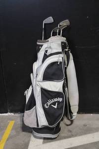lot 52 image: Callaway Golf Bag with 5 Mixed Irons Including Ping Eye2 and King Cobra Oversize