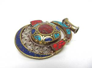 lot 52 image: Beautiful Old Vintage Inlaid Mosaic Pendant wBrass &amp Silver