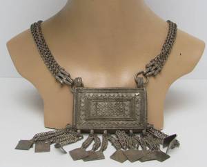 lot 51 image: Large Antique Middle Eastern or Central Asian PrayerScroll Box Amulet Necklace