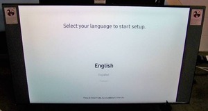 lot 5 image: 55 Samsung QM55R Ultra HD (UHD) 4K Digital Signage  Monitor - NEW IN BOX