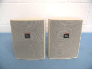 lot 23 image: (2) JBL Control 25 5.25 2-Way 200W Shielded IndoorOutdoor Speakers  Loudspeakers