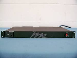 lot 77 image: Middle Atlantic PD-920R 9 Outlet 20 Amp Power Strip