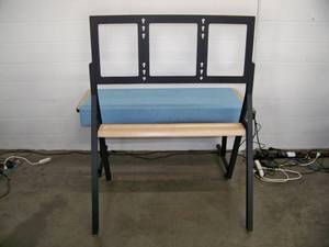 lot 62 image: Large, Heavy Duty TV  Monitor Mount with Tray
