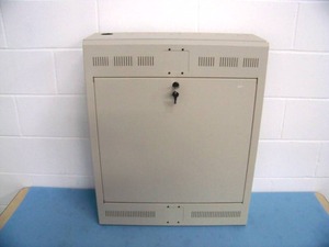 lot 98 image: Middle Atlantic TOR-4-20SP Tilt Out Wall Rack with Lockable Door - includes Keys - appears to be NEW