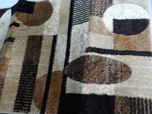 lot 48 image: Dynamix 18.9 x 31.5 Machine Woven ...