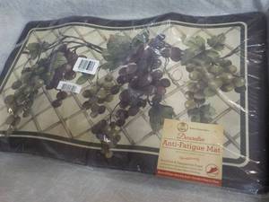 lot 50 image: Achim Home Dcor Decorative Anti-F...